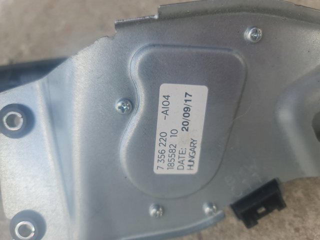 Двигун склоочисника заднього скла 7356220 BMW