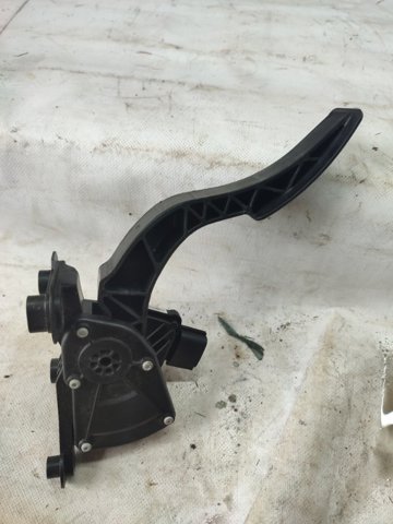 Педаль газу (акселератора) 7T439F836AC MAZDA