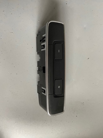 Блок управління пічкою 8W0919158 VAG