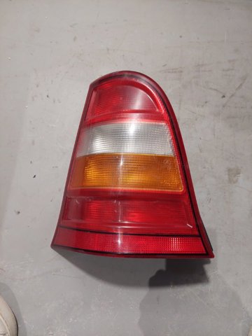 Ліхтар задній лівий A1688200164 MERCEDES