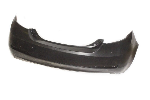 Бампер задній 1068003031 GEELY