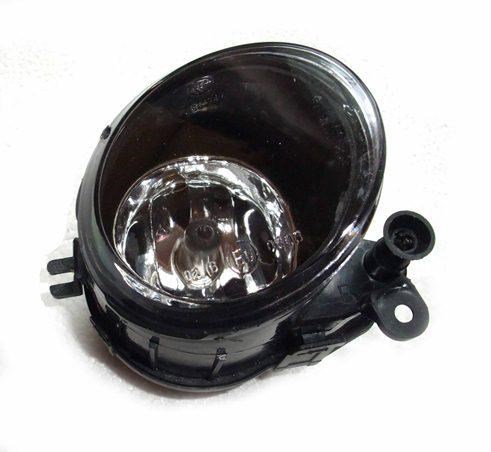 Туманка права A213732020 CHERY