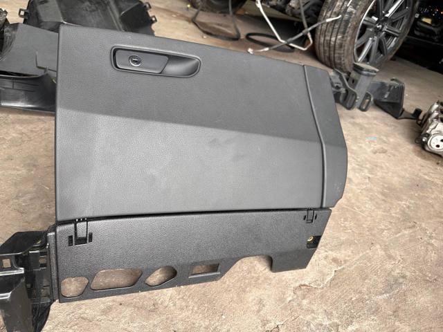 Ящик для документів, кишеня боковини 4M1857035R24A VAG