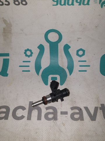 Форсунка дизельна в зборі, розпилювач + тримач Audi Q3
