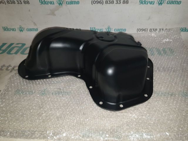 Піддон двигуна 1210231101 TOYOTA