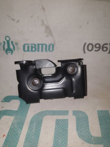 Запор капота (замок і привід замка капота) 2048800260 MERCEDES