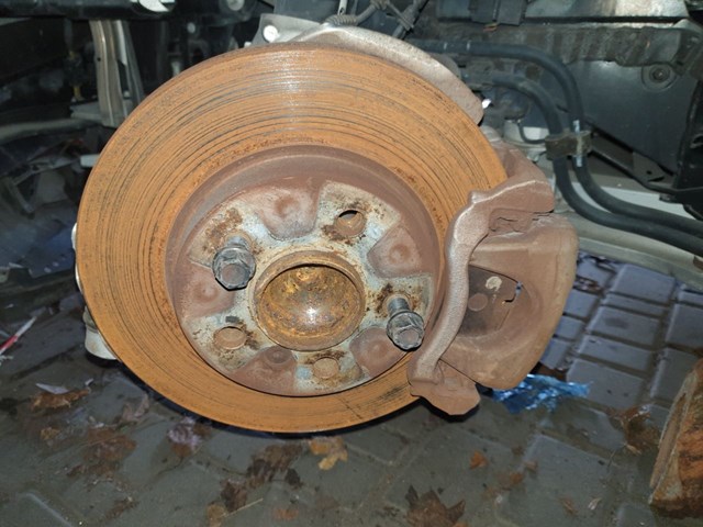 Гальмо дискове переднє 34116866293 BMW