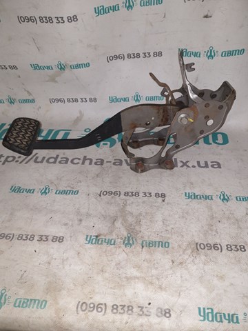 Педаль гальма 4710152340 TOYOTA