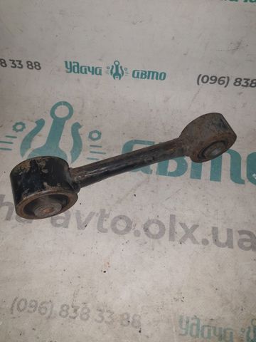 Поперечна тяга задньої підвіски 487100E080 TOYOTA