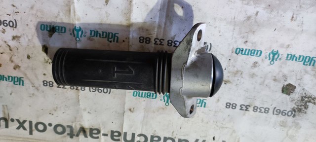 Опора амортизатора 4875047020 TOYOTA