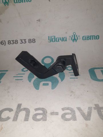 Петля передніх дверей, лівою 51817266679 BMW