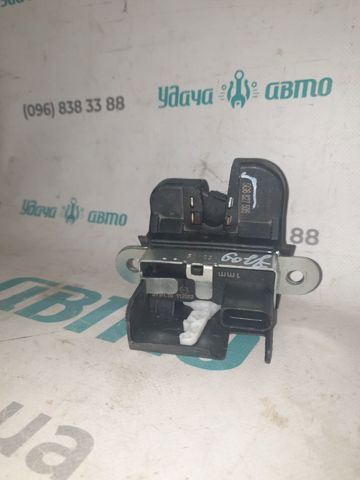 Замок кришки багажника / задніх 3/5-х дверей 5G6827505B9B9 VAG