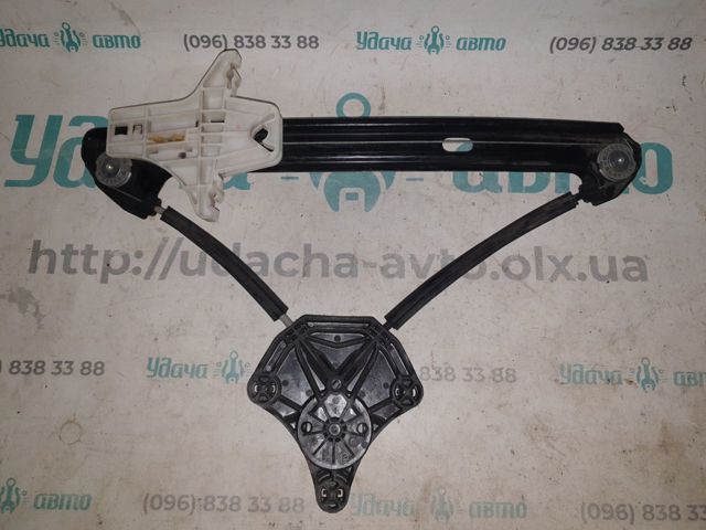 Механізм стеклопод'емника двері задньої, правої 5GM839462C VAG