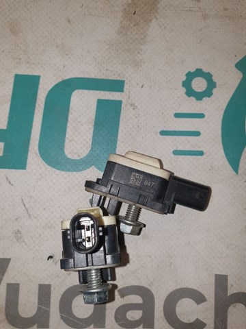 Датчик AIRBAG передній 65779217711 BMW