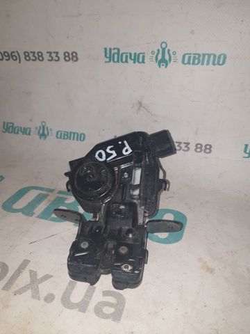 Замок кришки багажника/задньої  3/5-ї двері, задній 6935047050 TOYOTA