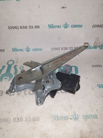 Склопідйомник задніх лівих дверей 6980447020 TOYOTA