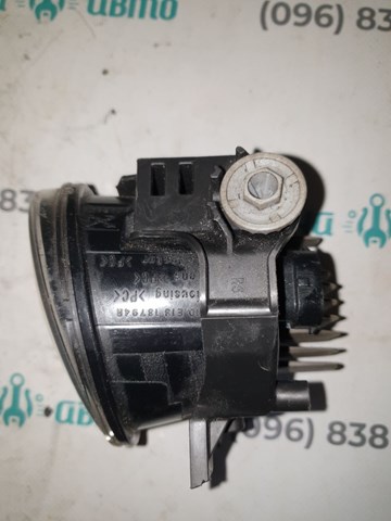 Фара протитуманна, права 812100E050 TOYOTA