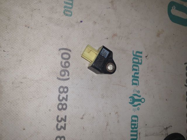 Датчик Айрбег передній 8917347050 TOYOTA