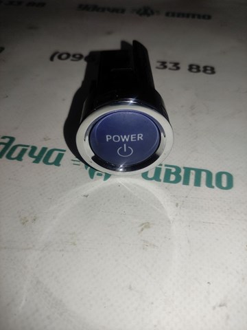 Кнопка запуску двигуна 8961130142 TOYOTA