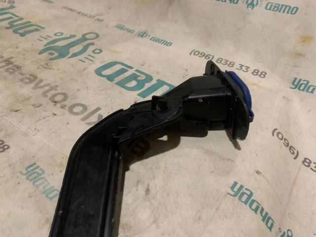 Горловина бачка омивача A2138600164 MERCEDES