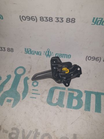 Зовнішня ручка правих дверей A9067600261 MERCEDES