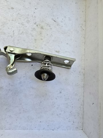 Замок капота A9107500200 MERCEDES