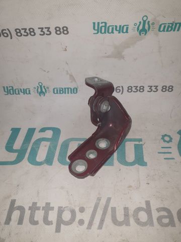Петля передніх дверей лівих BB5Z7822801C FORD