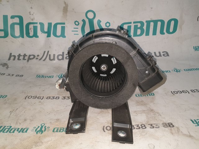 Насос (помпа) охолодження батареї G923047080 TOYOTA