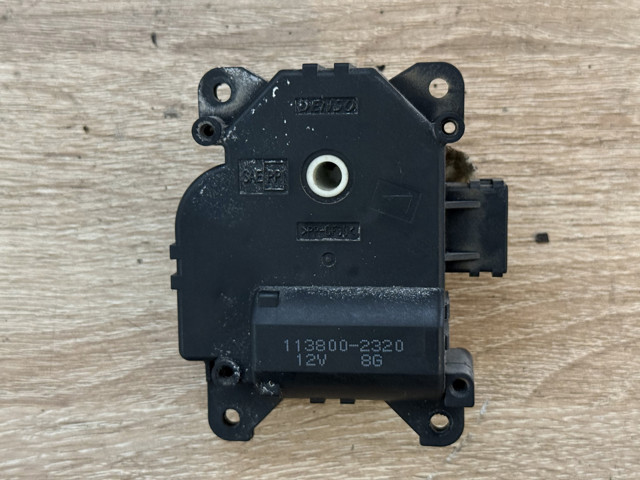 Мотор заслінки рециркуляції повітря 1138002320 LAND ROVER
