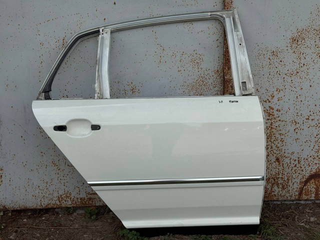 Двері задні, праві 3D4833056S VAG