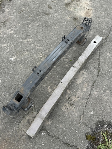 Наповнювач бампера переднього 57705AJ000 SUBARU