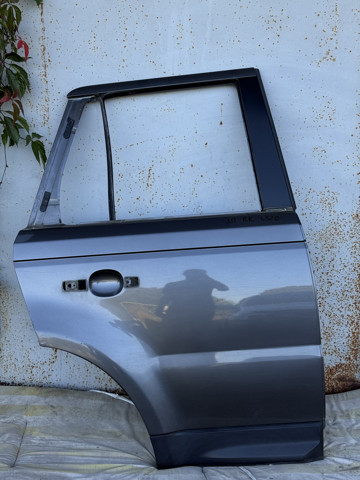 Двері задні в зборі BFA790080 LAND ROVER