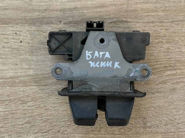 Замок кришки багажника/задньої  3/5-ї двері, задній FQR500021 LAND ROVER