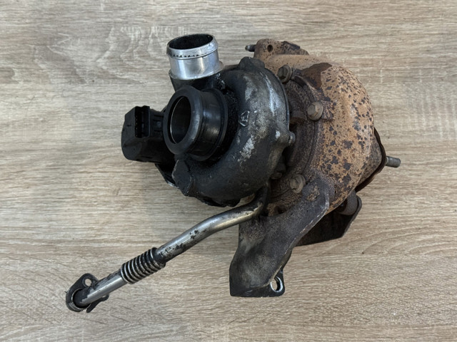 Турбіна LR005846 LAND ROVER