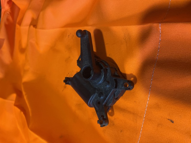 Двигун заслінки печі 7L0907511AN VAG