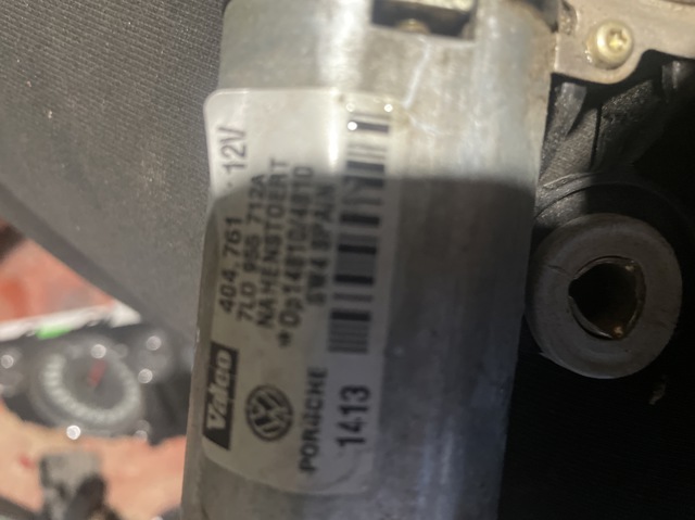 Моторчик заднього двірника 7L0955712A VAG