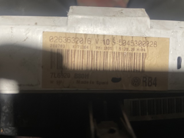 Спідометр 7L6920880H VAG
