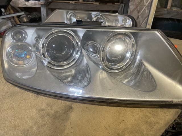 Фара комбінована, передня 7L6941016CF VAG