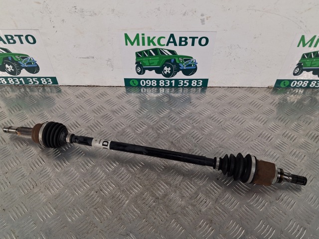 Піввісь задня 396006RE0A NISSAN