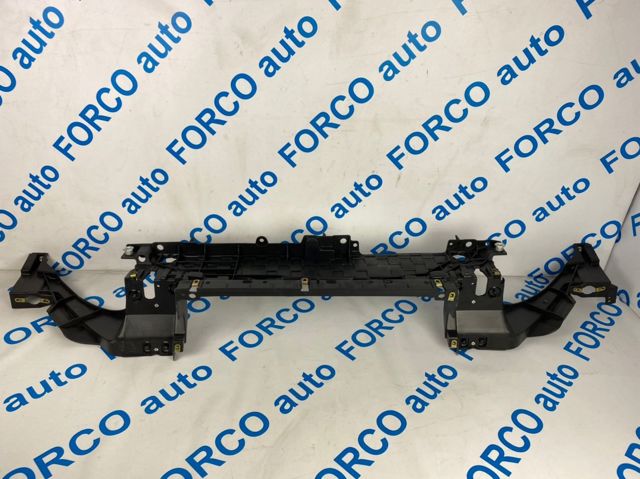 Рамка радіатора верхня DS7Z16138B FORD