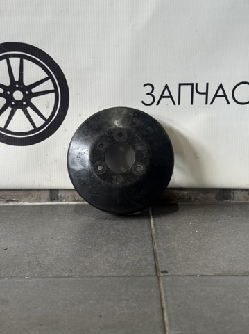 Шків віськомуфти системи охолодження 074121031C VAG