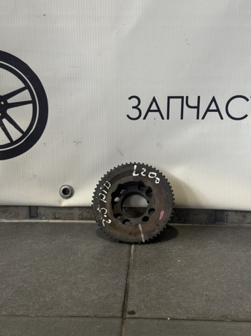 Зірочка приводу коленвала двигуна 1130A066 MITSUBISHI