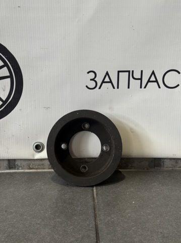 Шків водяної помпи Toyota RAV4 3