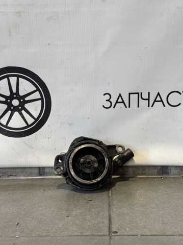 Насос вакуумний 72162503 BMW