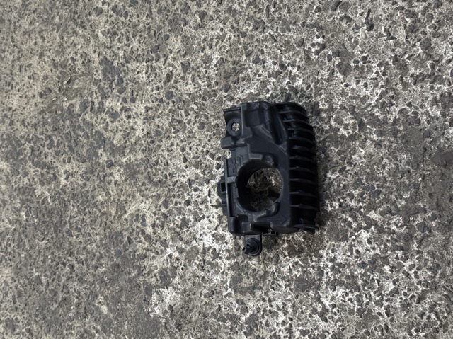 Наповнювач бампера заднього 8099946 BMW
