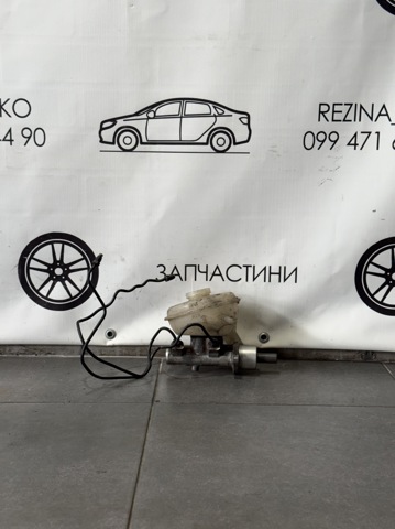 Бачок гальмівної рідини Volkswagen Passat B5