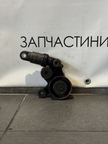 Натяжна планка поліклинового ременя A6462000070 MERCEDES