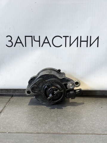 Насос вакуумний D1561A PEUGEOT