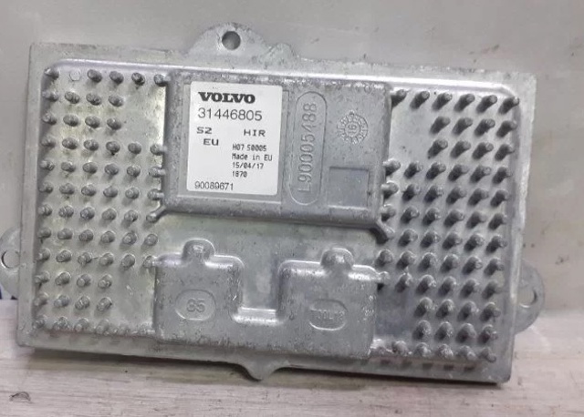 ЕБУ ксенону 31446805 VOLVO