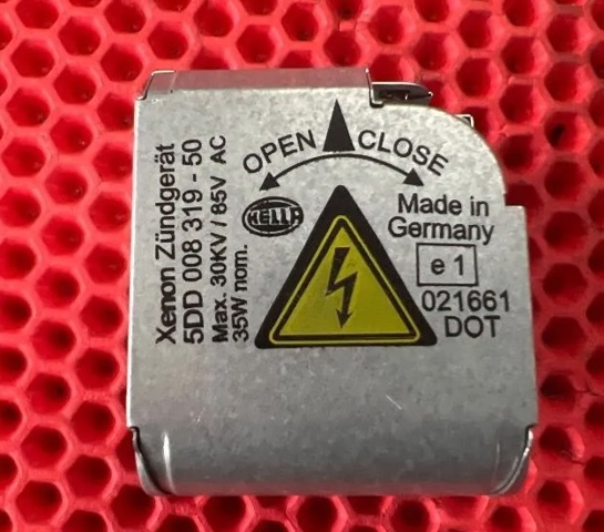 Блок розпалювання, ксенон 5DD00831910 HELLA
